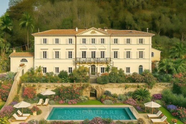 casa indipendente in vendita a Camaiore