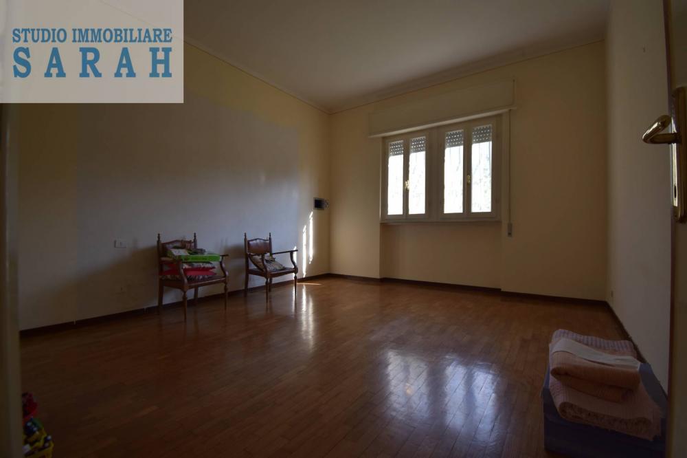 casa indipendente in vendita a Camaiore in zona Capezzano Pianore