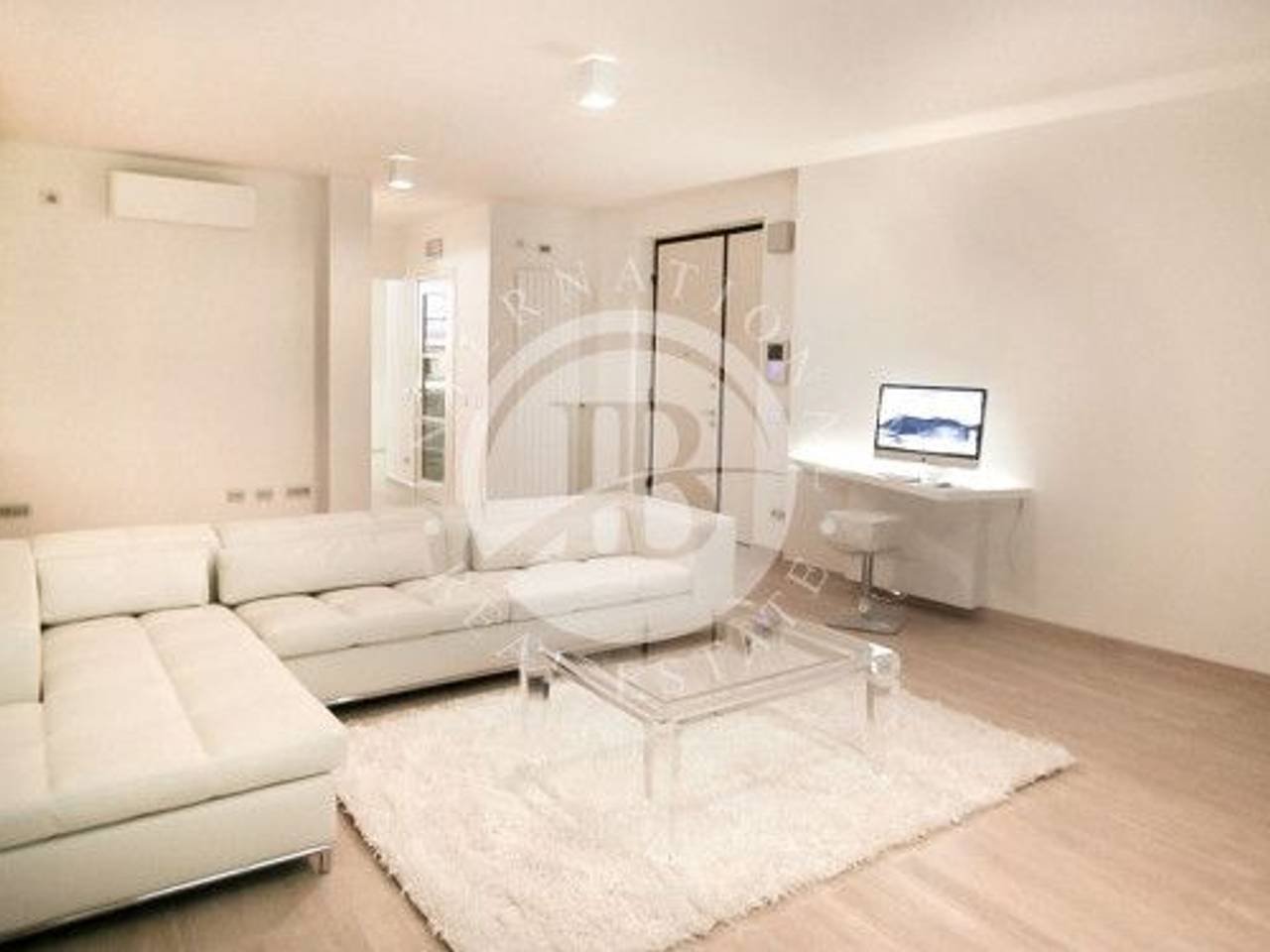 casa indipendente in vendita a Camaiore in zona Lido di Camaiore