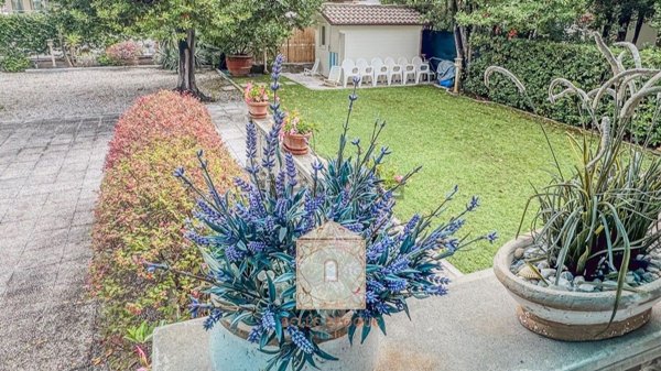 appartamento in vendita a Camaiore in zona Lido di Camaiore