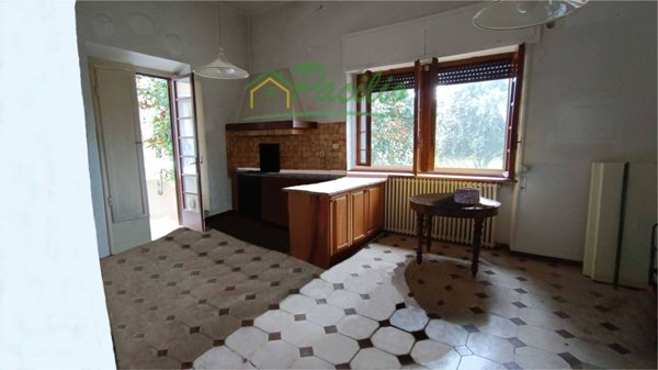 casa indipendente in vendita a Camaiore in zona Lido di Camaiore