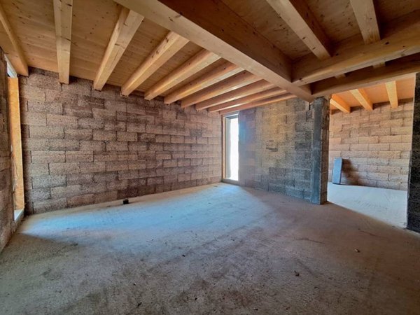 casa indipendente in vendita a Camaiore in zona Capezzano Pianore