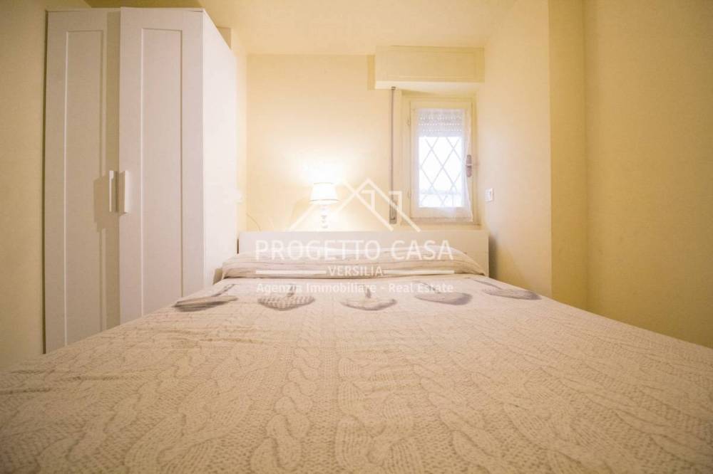 appartamento in vendita a Camaiore in zona Lido di Camaiore