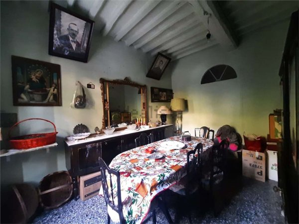 casa indipendente in vendita a Camaiore