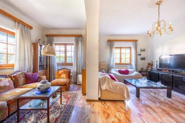 casa indipendente in vendita a Camaiore in zona Lido di Camaiore