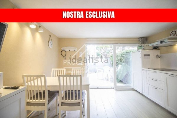 appartamento in vendita a Camaiore in zona Lido di Camaiore