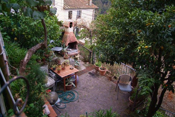 casa indipendente in vendita a Camaiore in zona Torcigliano