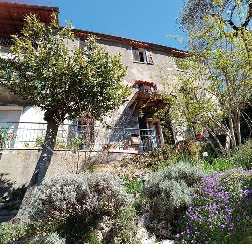 casa indipendente in vendita a Camaiore in zona Casoli