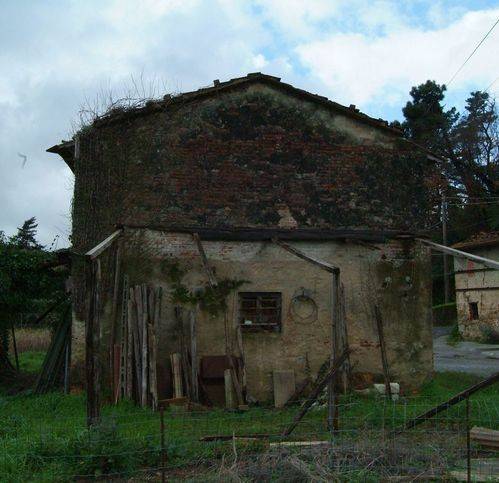 casa indipendente in vendita a Camaiore