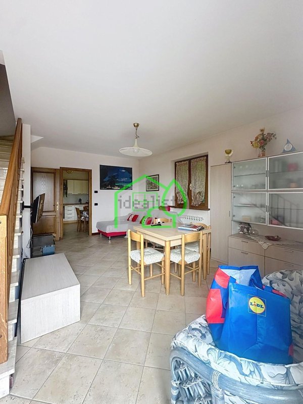 casa indipendente in vendita a Camaiore in zona Lido di Camaiore