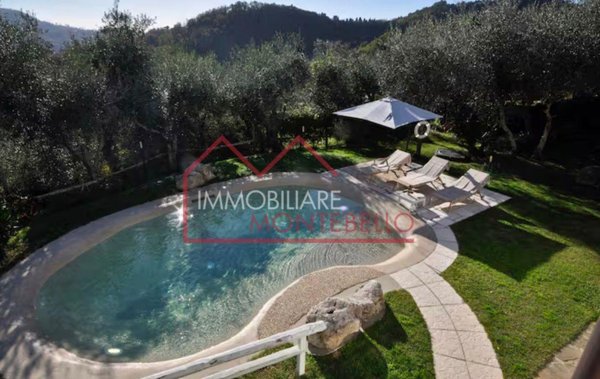 casa indipendente in vendita a Camaiore in zona Montebello
