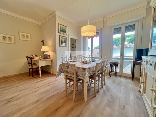 appartamento in vendita a Camaiore in zona Lido di Camaiore