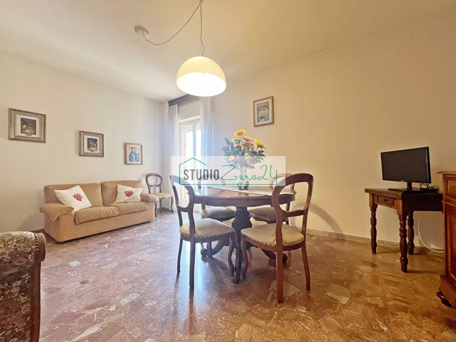 appartamento in vendita a Camaiore in zona Lido di Camaiore