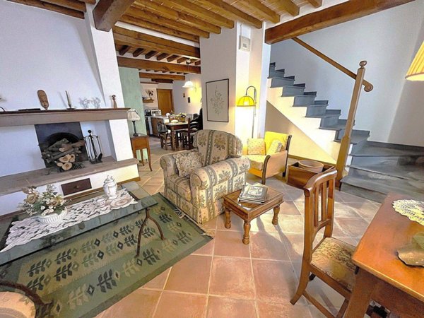 appartamento in vendita a Camaiore in zona Capezzano Pianore