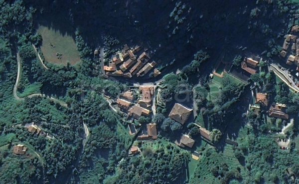 casa indipendente in vendita a Camaiore in zona Nocchi