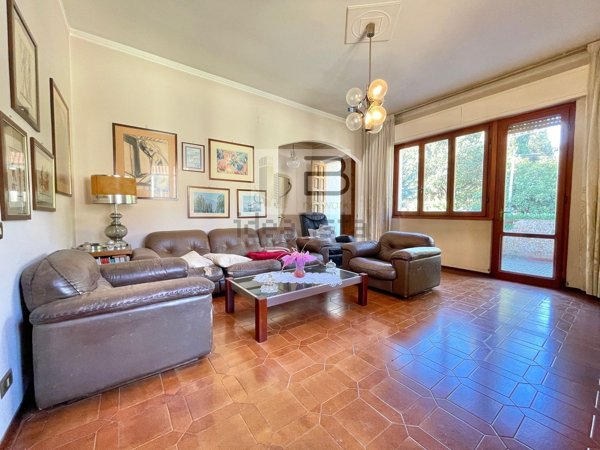 casa indipendente in vendita a Camaiore