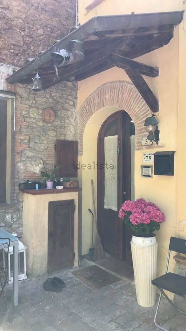 casa indipendente in vendita a Camaiore in zona Nocchi
