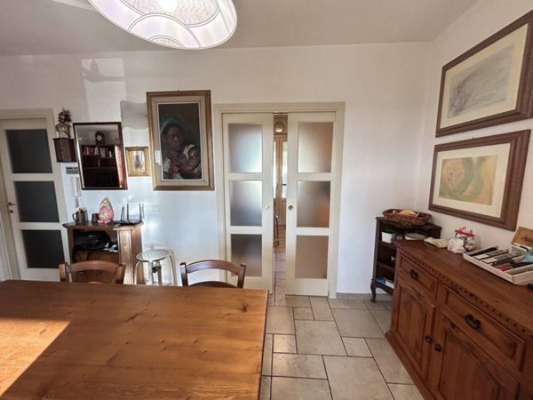 casa indipendente in vendita a Camaiore in zona Capezzano Pianore