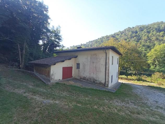 casa indipendente in vendita a Camaiore in zona Gombitelli