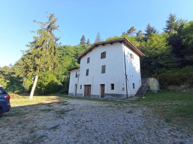 casa indipendente in vendita a Camaiore in zona Gombitelli