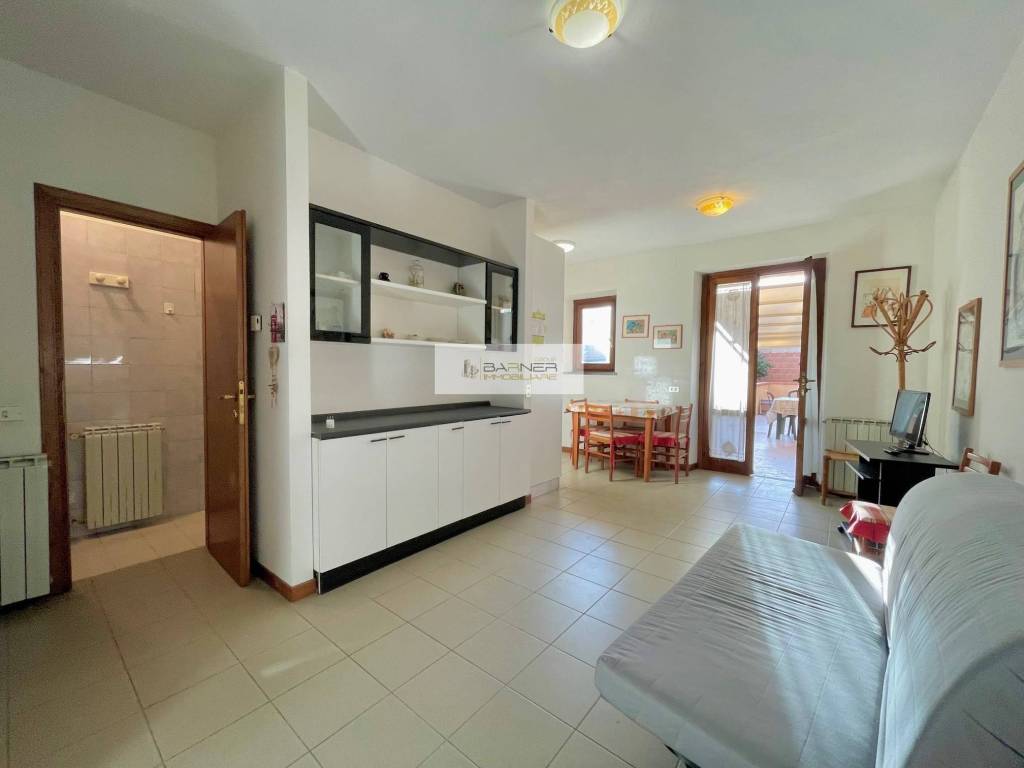 appartamento in vendita a Camaiore in zona Lido di Camaiore