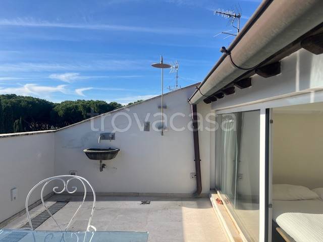 appartamento in vendita a Camaiore in zona Lido di Camaiore