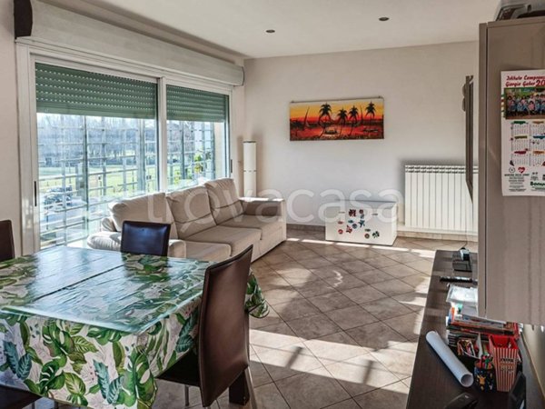 appartamento in vendita a Camaiore in zona Lido di Camaiore