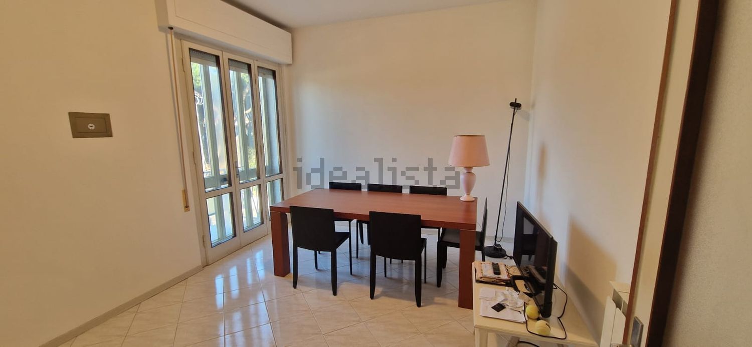 appartamento in vendita a Camaiore in zona Lido di Camaiore