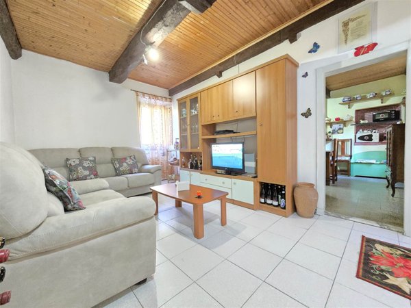 casa indipendente in vendita a Camaiore in zona Nocchi