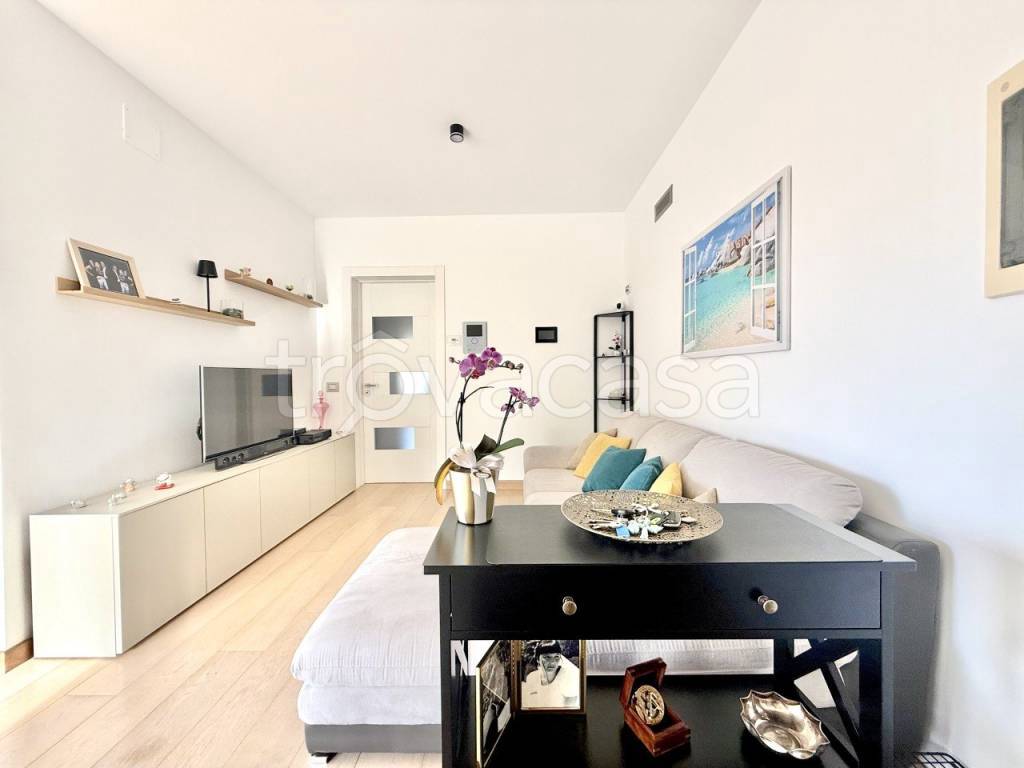 appartamento in vendita a Camaiore in zona Lido di Camaiore