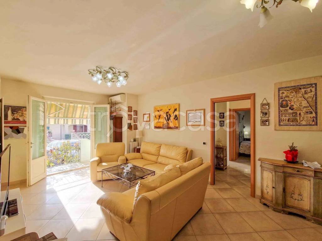 appartamento in vendita a Camaiore in zona Capezzano Pianore