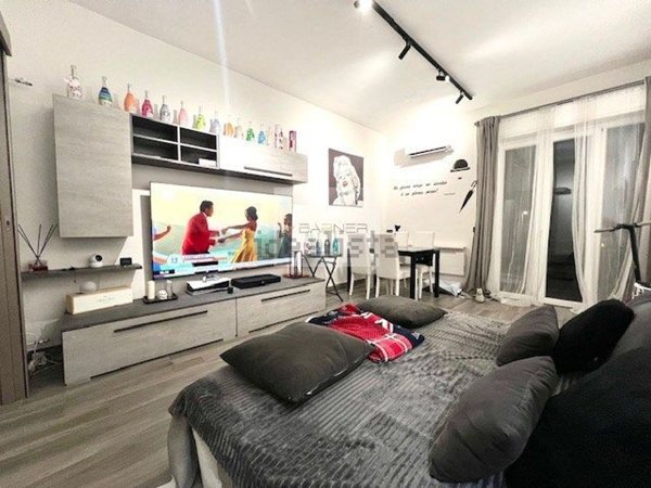 appartamento in vendita a Camaiore in zona Lido di Camaiore