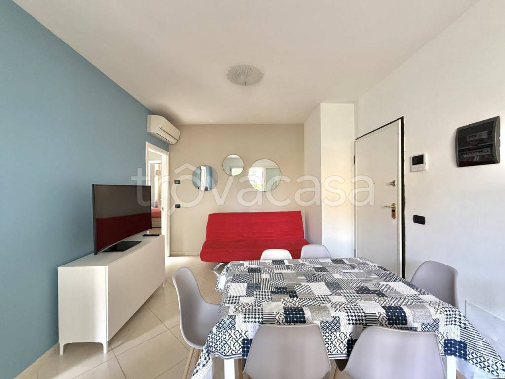 appartamento in vendita a Camaiore in zona Lido di Camaiore