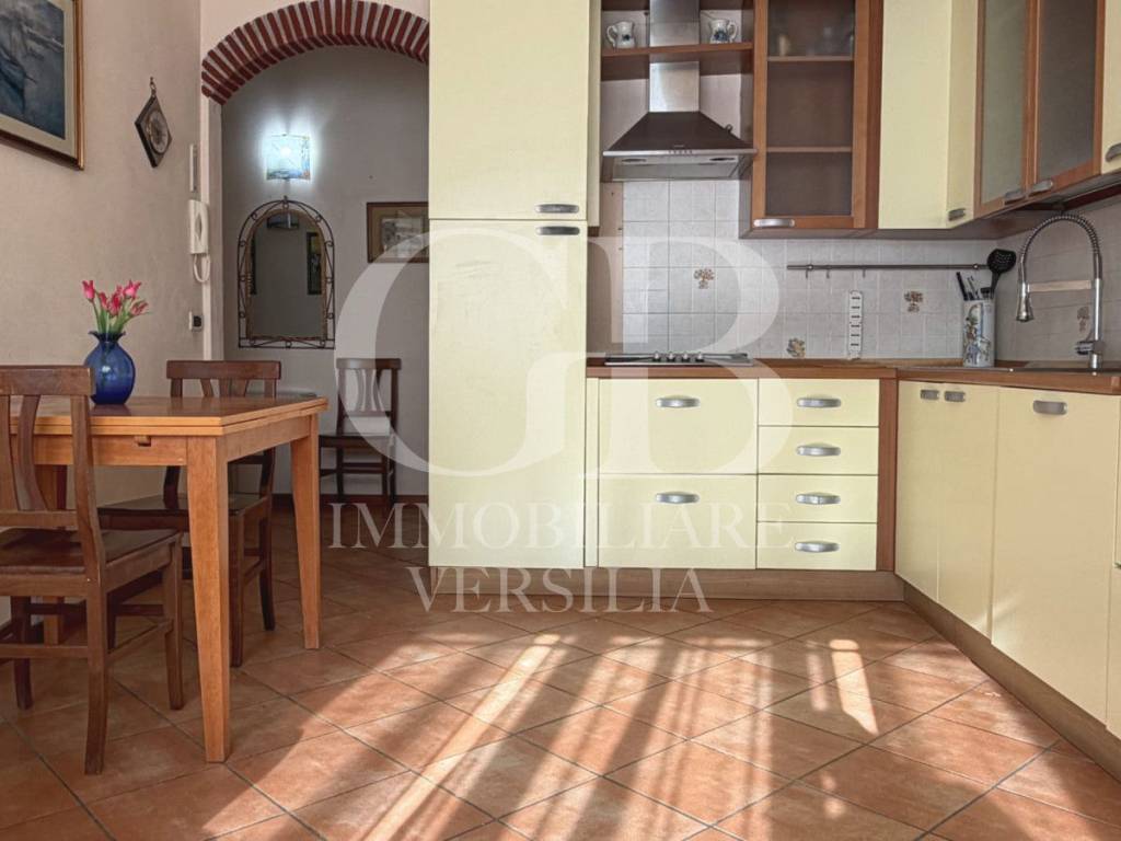 appartamento in vendita a Camaiore in zona Lido di Camaiore