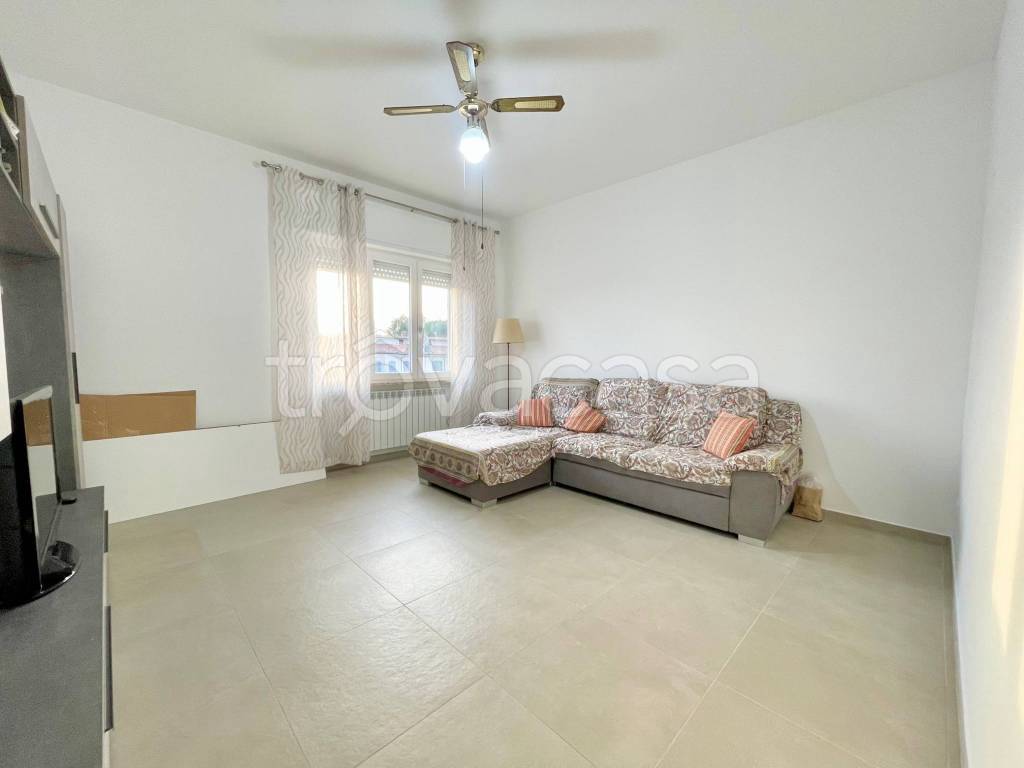 appartamento in vendita a Camaiore in zona Lido di Camaiore