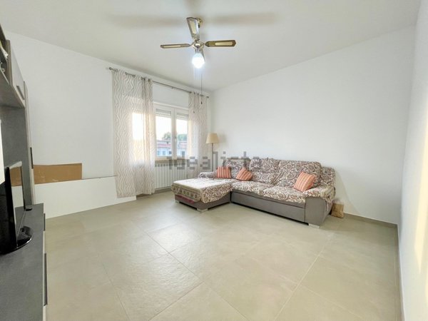 appartamento in vendita a Camaiore in zona Lido di Camaiore