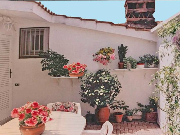 appartamento in vendita a Camaiore in zona Lido di Camaiore