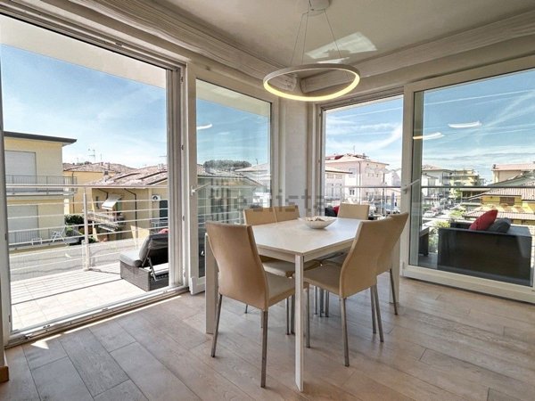 appartamento in vendita a Camaiore in zona Lido di Camaiore