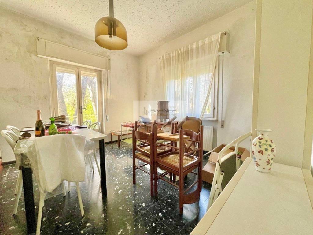 appartamento in vendita a Camaiore in zona Lido di Camaiore