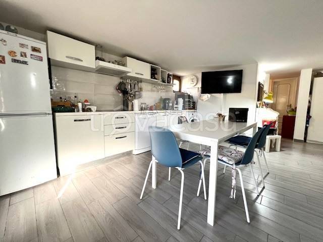 appartamento in vendita a Camaiore in zona Lido di Camaiore