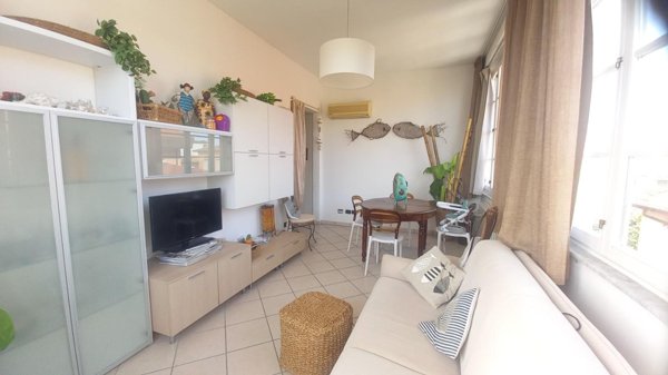 appartamento in vendita a Camaiore in zona Lido di Camaiore