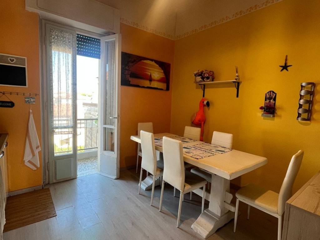 appartamento in vendita a Camaiore in zona Lido di Camaiore