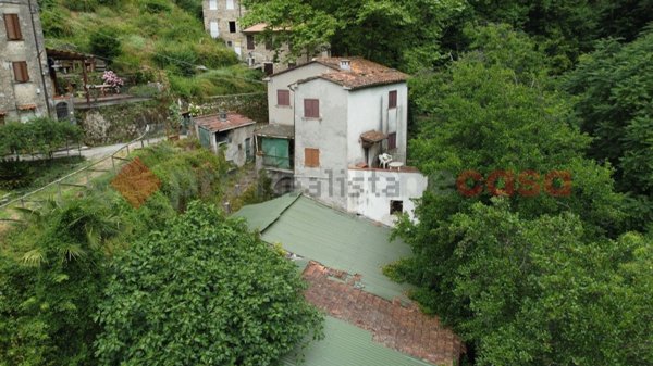 appartamento in vendita a Camaiore in zona Casoli