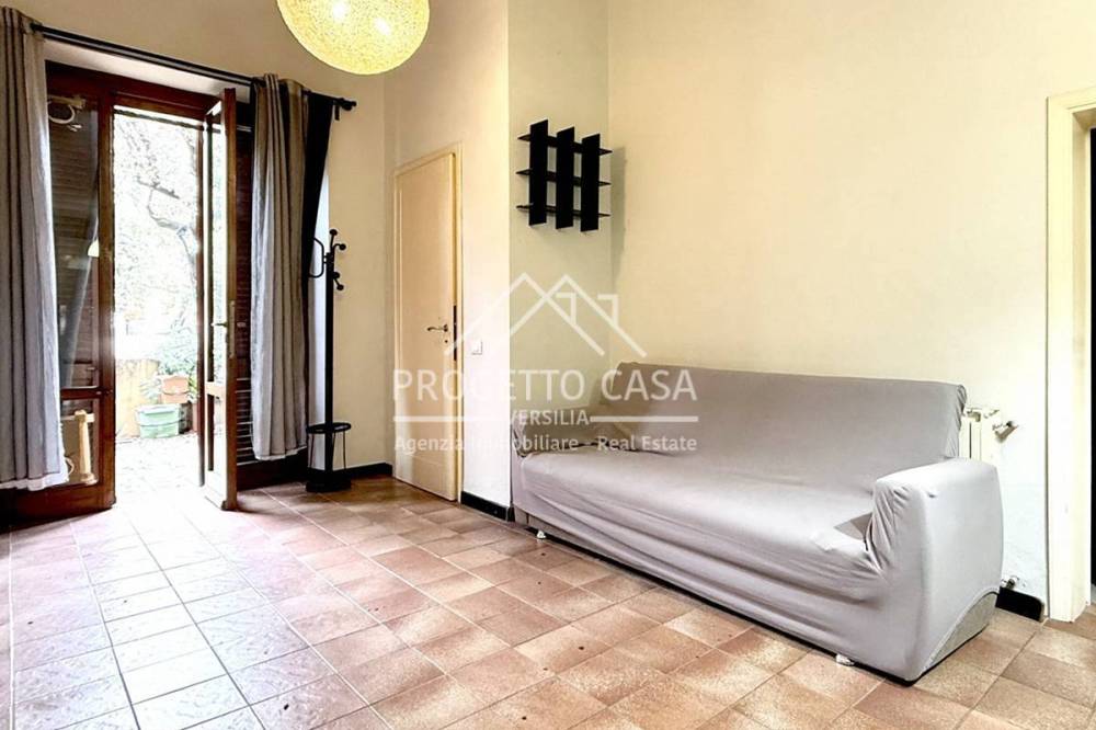 appartamento in vendita a Camaiore in zona Lido di Camaiore