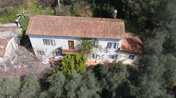 casa indipendente in vendita a Camaiore