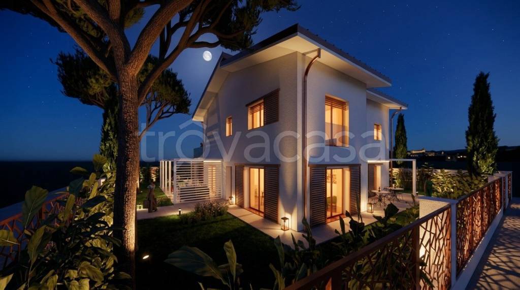 casa indipendente in vendita a Camaiore in zona Lido di Camaiore