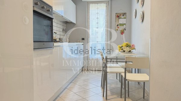 appartamento in vendita a Camaiore in zona Lido di Camaiore