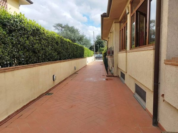 casa indipendente in vendita a Camaiore