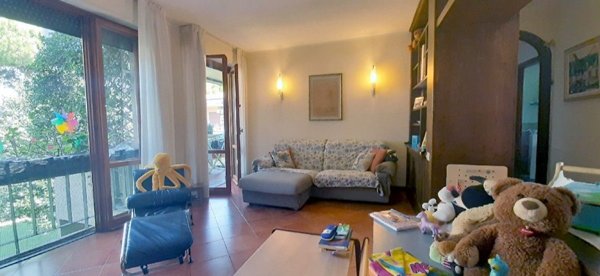 appartamento in vendita a Camaiore in zona Lido di Camaiore