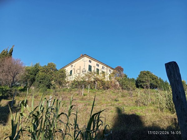 casa indipendente in vendita a Camaiore